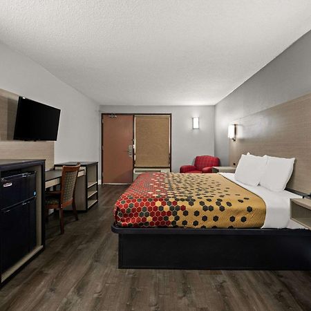 Econo Lodge Richmond Extérieur photo